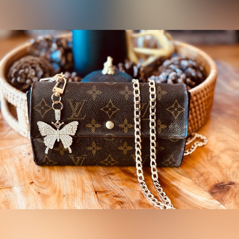 Louis Vuitton vintage international long monogram wallet converted Crossbody - Picture 3 of 16